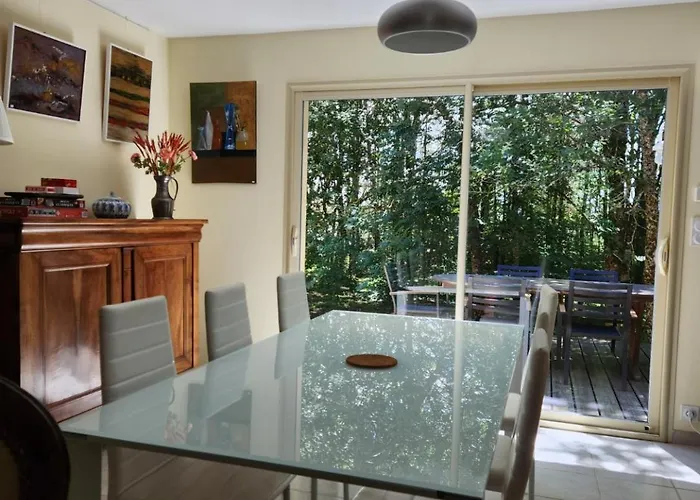 Hébergement de vacances La Le Petit Bois, Près Rocamadour, Padirac *