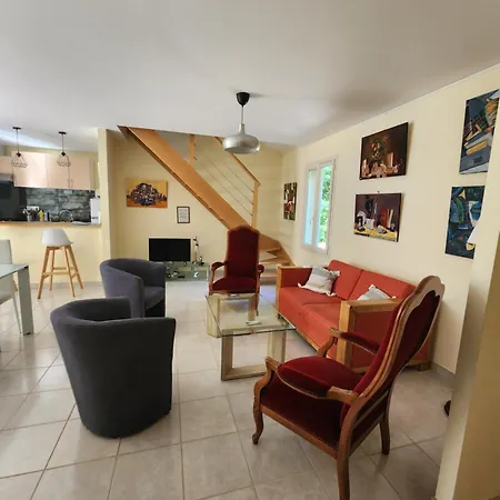 Villa La Le Petit Bois, Pres Rocamadour, Padirac Lavergne (Lot)