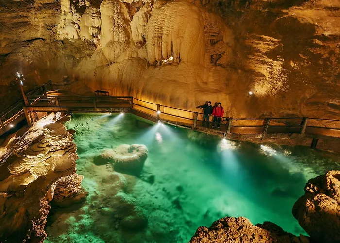 La Le Petit Bois, Près Rocamadour, Padirac *